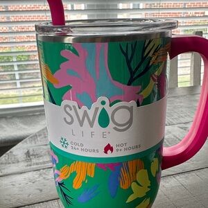 Swig Life Tropical Insulated Mug - Pink and Green
